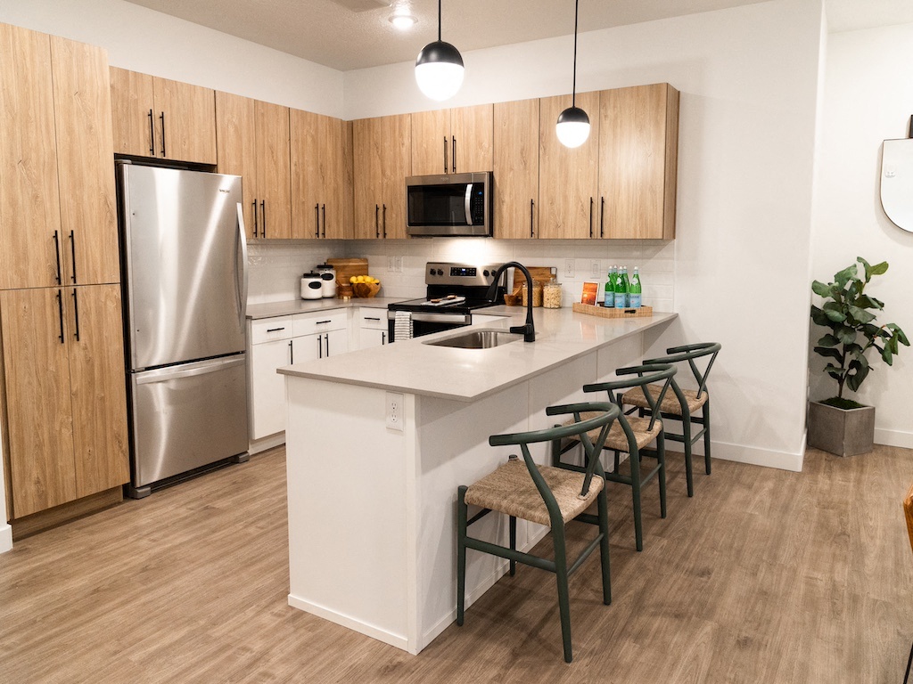 Parc On 5Th Apartments And Townhomes & Parc On 5Th Ii